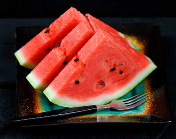 Comer melancia faz bem pra saúde?