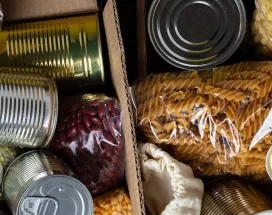 Sabe como doar alimentos corretamente? Saiba como evitar o desperdício de comida.